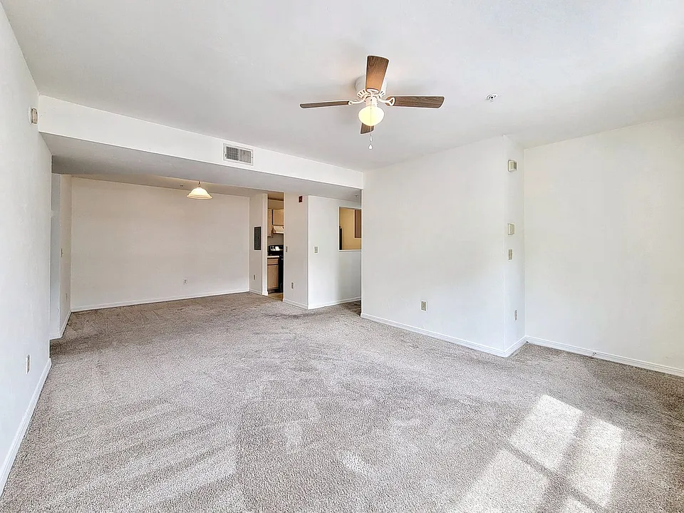 2360 SW Archer Rd #505