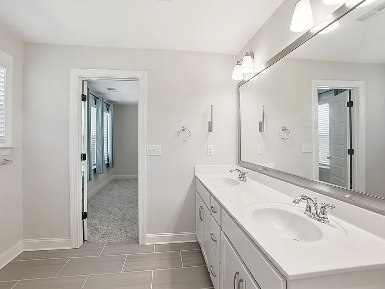 6532 Wildbrook Dr — Photo 34