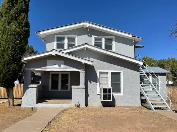 407 E Lockhart Ave, Alpine, TX