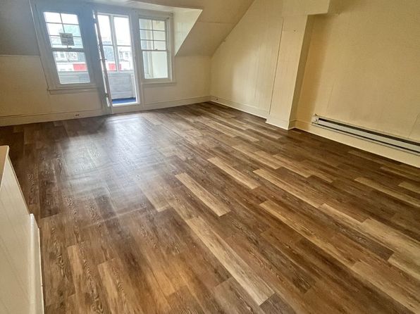 224 S Ann St UNIT 2