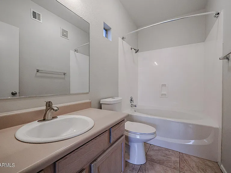 4644 N 22nd St #2142 — Photo 22