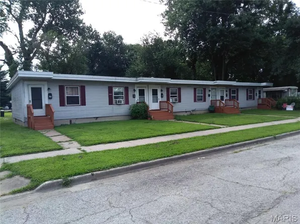 (undisclosed Address), Granite City, IL 62040