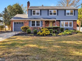 1307 Broadwood Ave, Cinnaminson, NJ 08077
