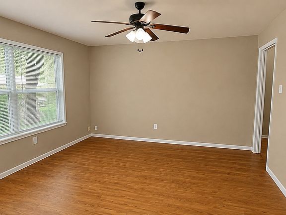 2nd image of 722 N West St