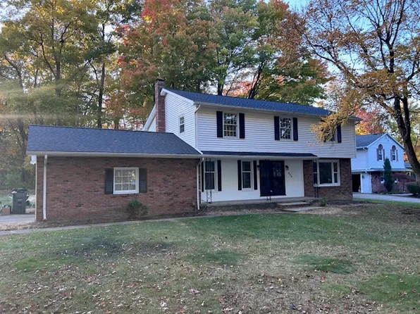 948 Aintree Park Dr, Mayfield, OH 44143