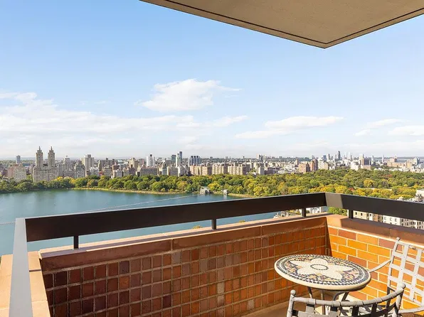 45 E 89th St APT 31E, New York, NY 10128