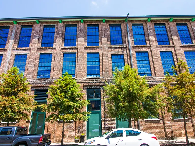 511 Marigny Apartments — Photo 11