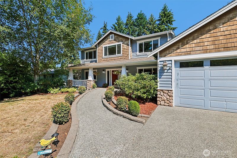 2nd image of 15816 84th Avenue NE