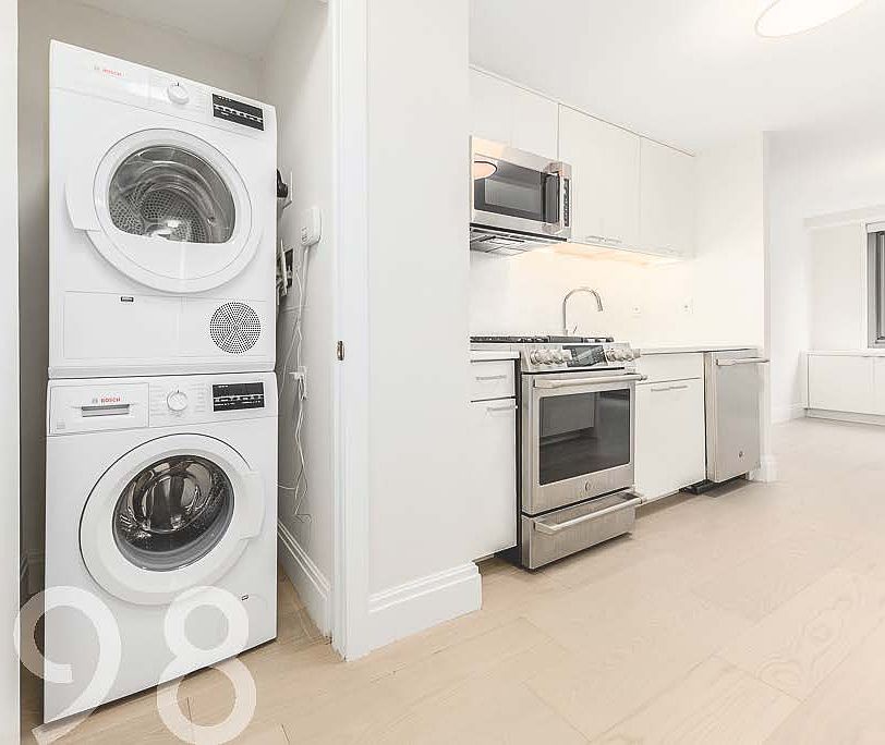 1st image of 160 W 97th St APT 6H