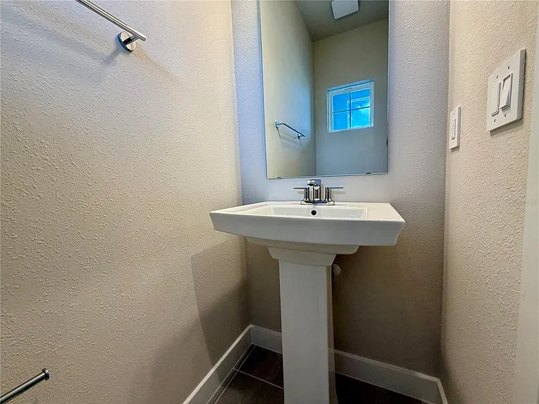12326 Amber Creek Cir — Photo 15