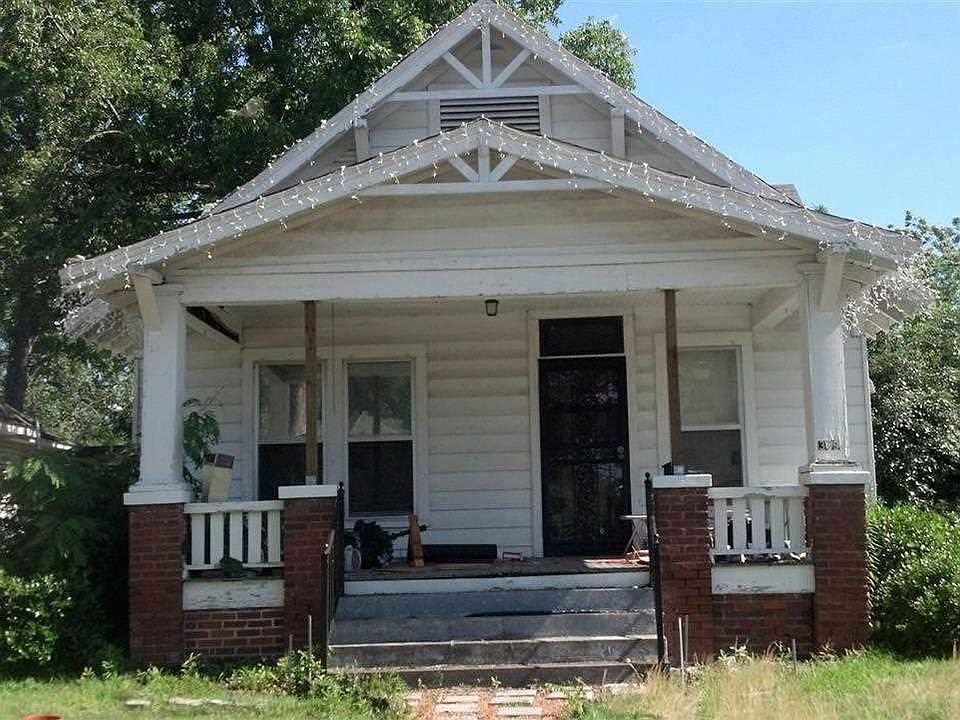 1st image of 309 Pine Bluff St