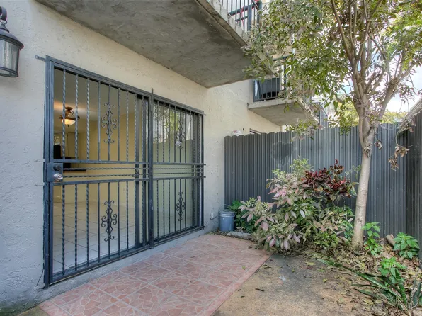 5808 W 26th Avenue #211, Hialeah, FL 33016