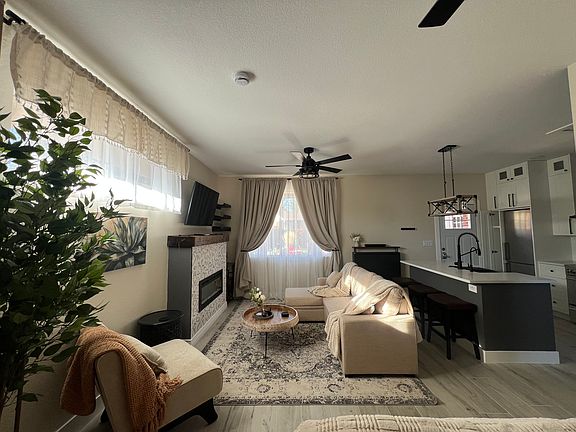 3rd image of 1851 Jolene Dr #5