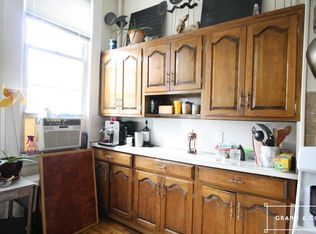 367 Manhattan Ave APT 2R, Brooklyn, NY 11211