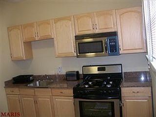 4th image of 5655 Terry Ave
