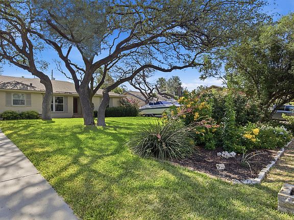 4th image of 13523 Briar Hollow Dr
