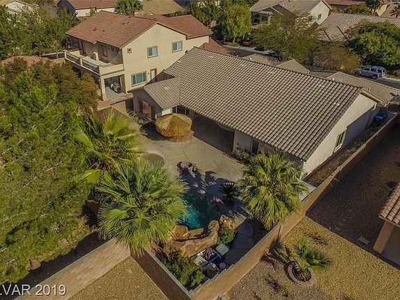 5th image of 10619 San Bellacova Ct