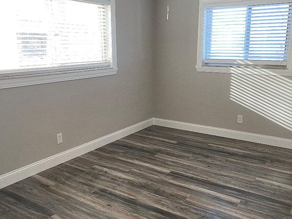 5th image of 214 S Clay Ave #1N