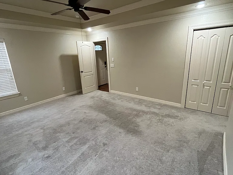 3553 E Crow Ln — Photo 15