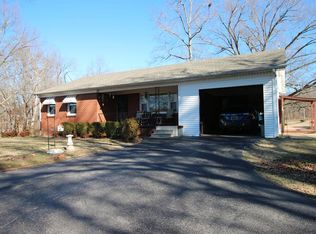 18180 Main St W, Huntingdon, TN 38344