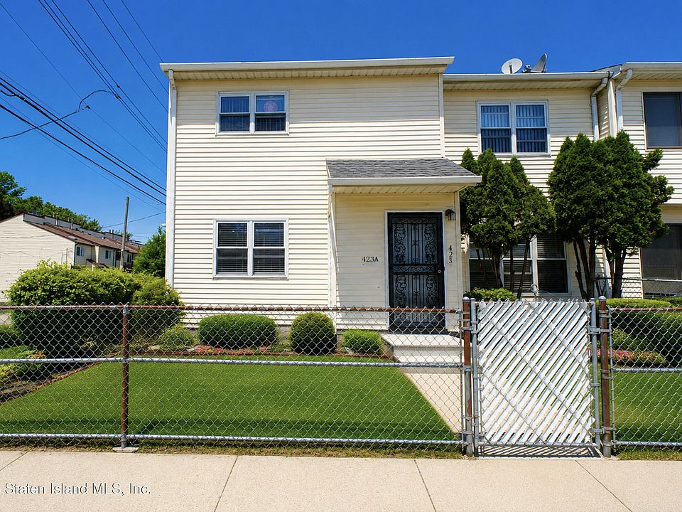 1st image of 423 Weser Ave #A