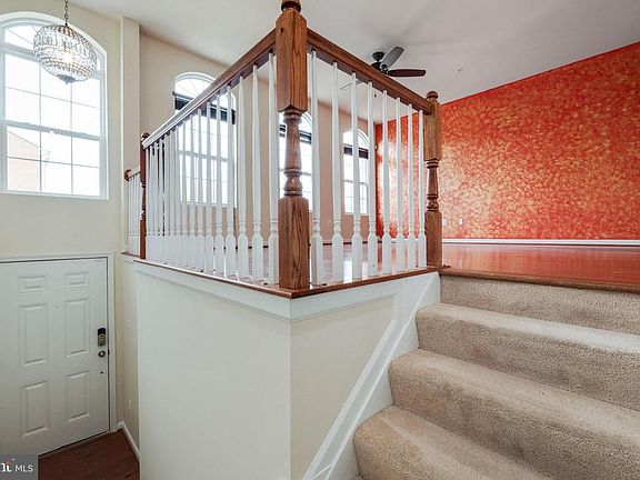 4th image of 2939 Sedgemore Pl