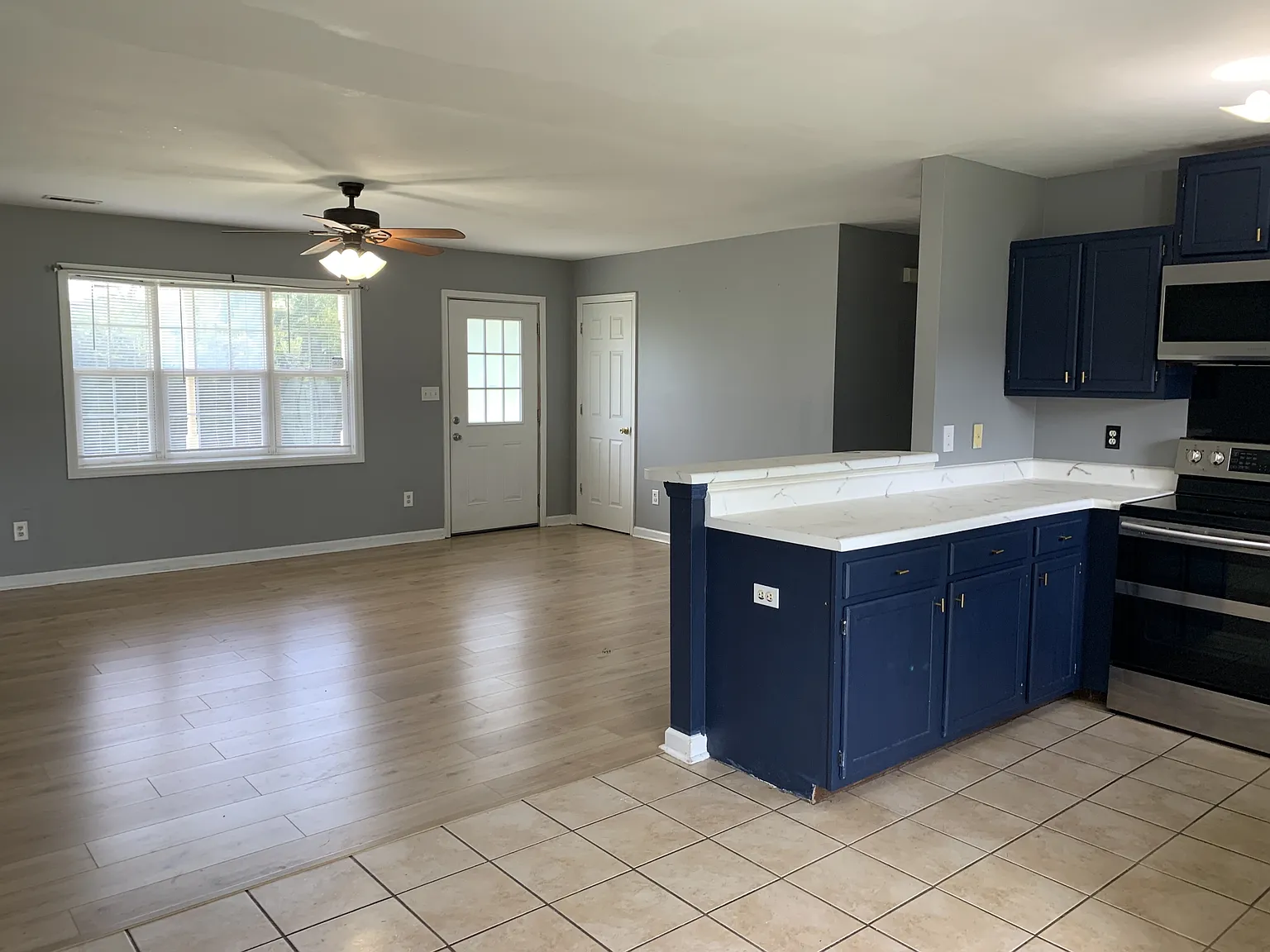 210 Zachary Lane - 1 — Photo 3
