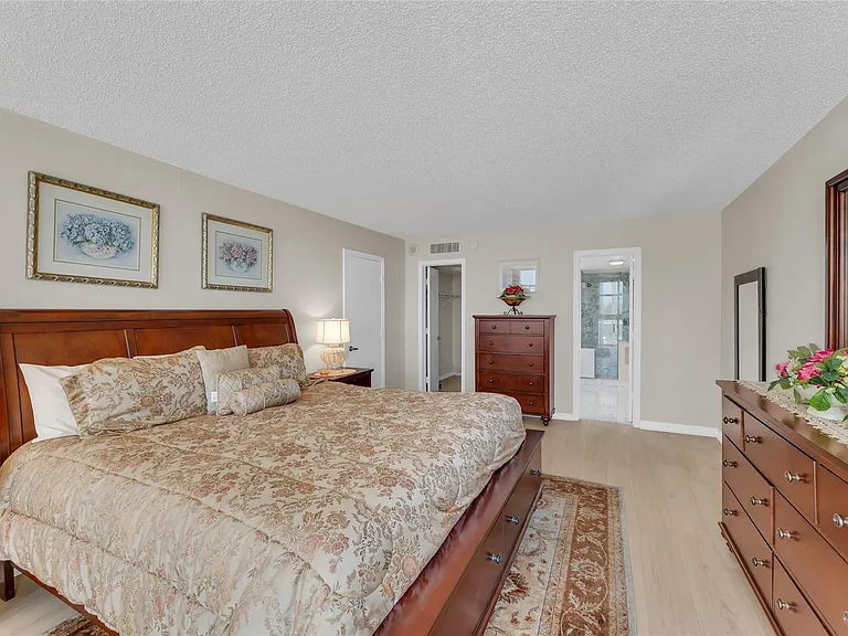 1370 S Ocean Blvd #503 — Photo 17