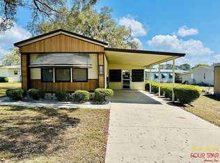 180 Daisy Dr, Fruitland Park, FL 34731