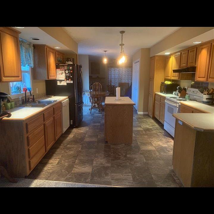 1928 Big Chiefs Skyview Dr, Sevierville, TN 37876 Zillow