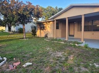 307 S Jefferson St, Beverly Hills, FL 34465