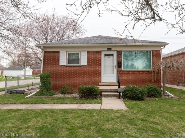 7252 Luana Ave, Allen Park, MI 48101