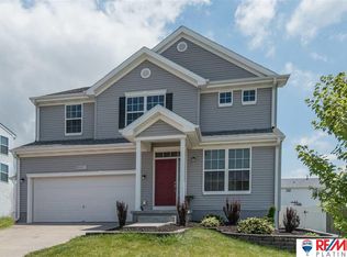 8803 S 164th St, Omaha, NE 68136