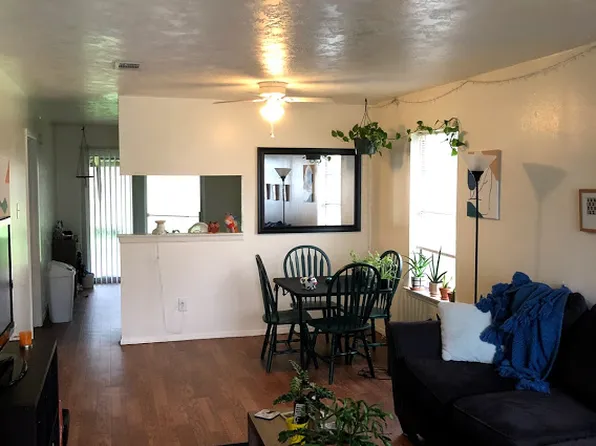 1123 University Oaks Blvd, College Station, TX 77840