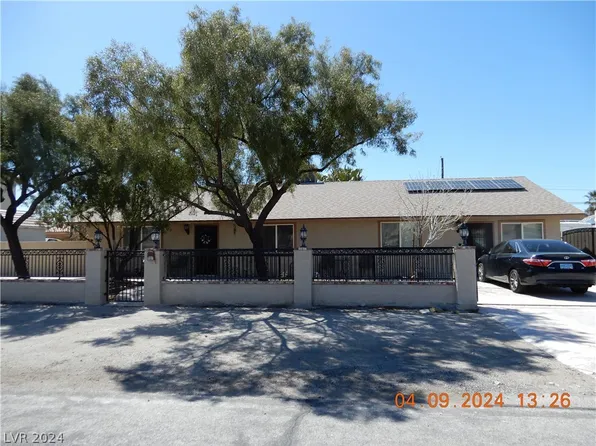 3329 Cox St, North Las Vegas, NV 89032