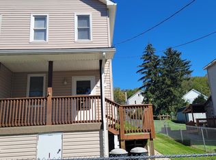 821 4th St, Windber, PA 15963