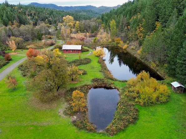 12863 Redwood Hwy, Wilderville, OR 97543