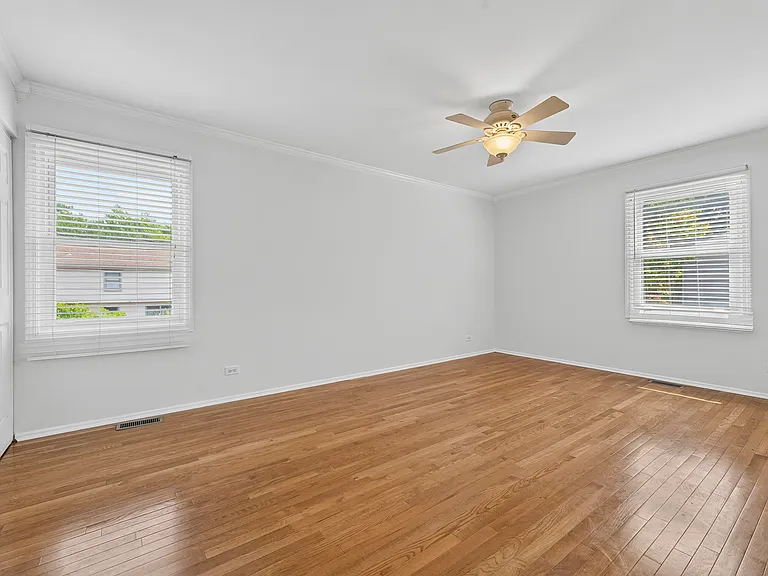 2158 Countryside Cir — Photo 32