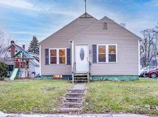 212 W Jackson St, Columbia City, IN