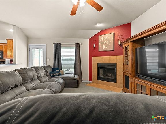 4th image of 3408 Lucas St