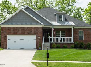 903 Abingdon Ln, Shelbyville, KY 40065
