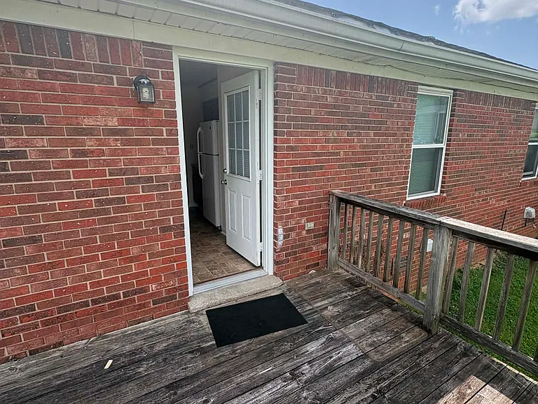 1710 Oshea St #C — Photo 5