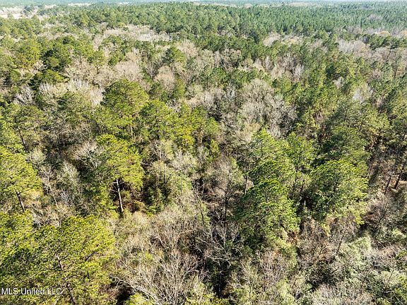 2nd image of /indian Hill Rd