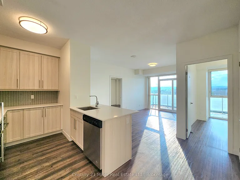 2087 Fairview St #607 — Photo 5