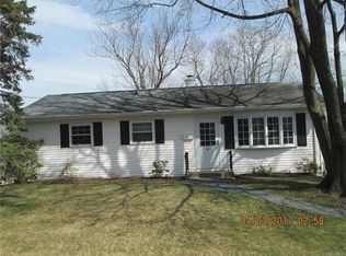 34 Cooper Dr, Monroe, NY 10950