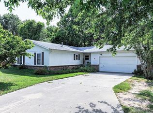 2015 McNair Pl, Pea Ridge, AR 72751