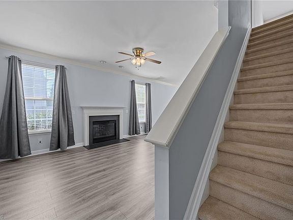 4th image of 6064 Parkside Cir