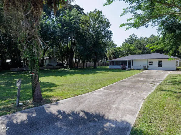 430 Wheeler St, De Leon Springs, FL 32130