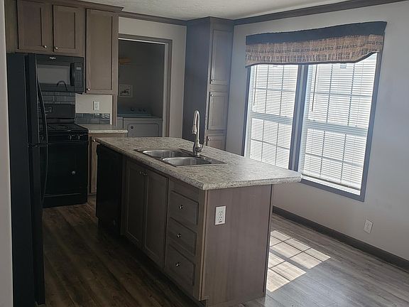 2nd image of 1250 Paree St #761