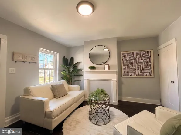 230 Spring St, Bordentown, NJ 08505